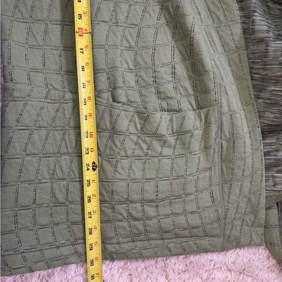 Nike Womens Yoga Therma Fit Jacquard Reversible Oversized
Kimono Top Large - Picture 11 of 16